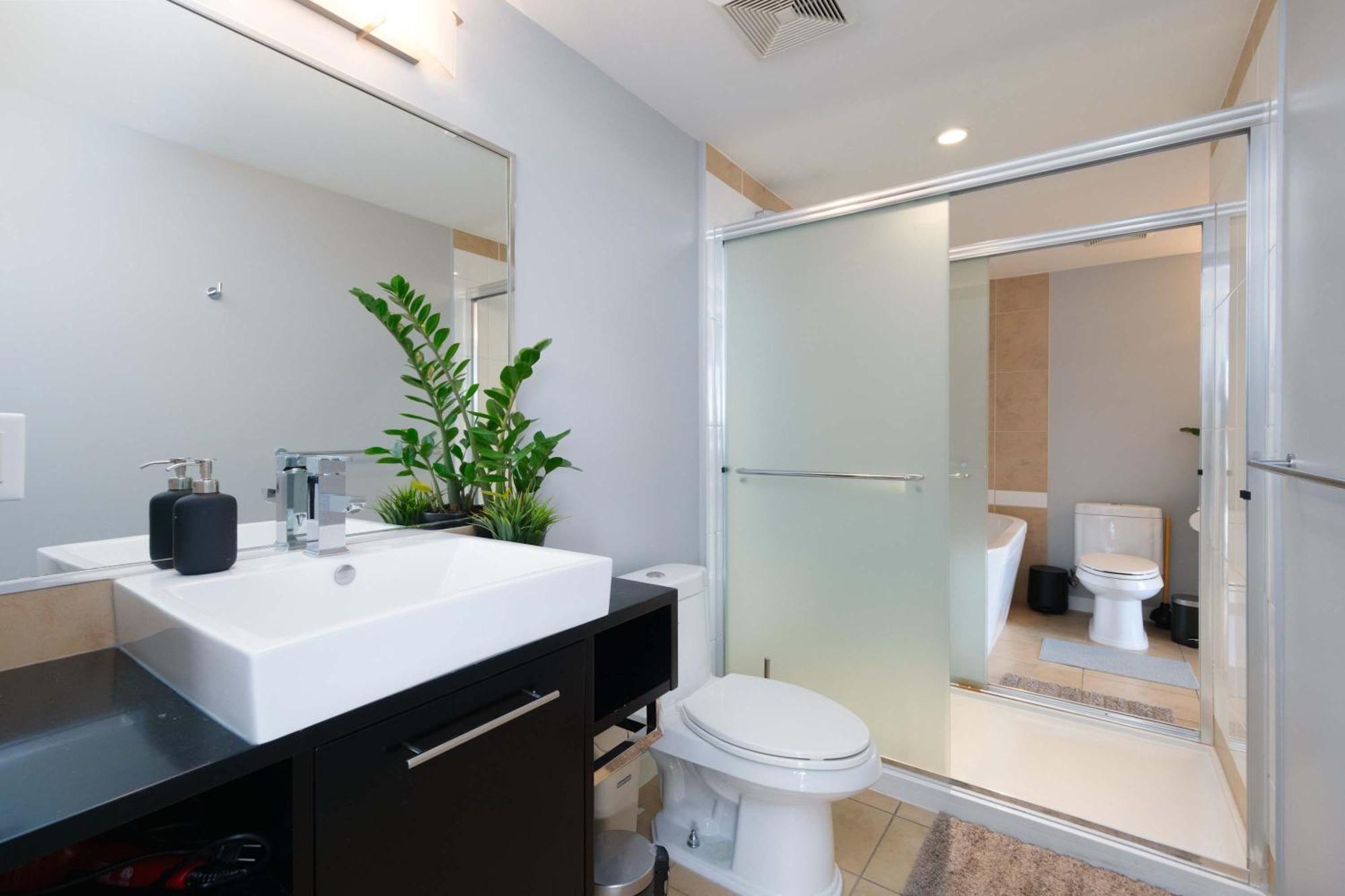 Apartamento Luxury Jacuzzi Pool & Sauna In Prime Location Vancouver